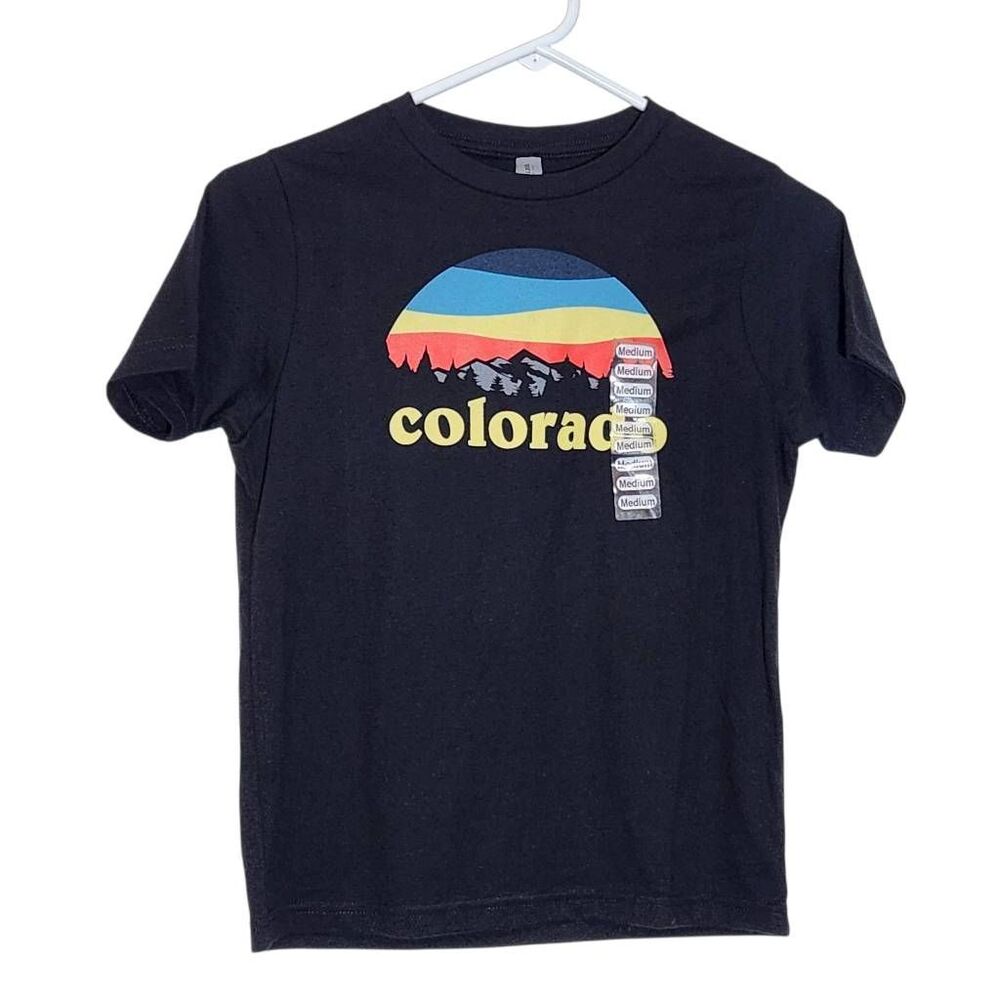 Aksels Black Short Sleeve Colorado Tee NWT Size Medium Boy's Colorado T-Shirt